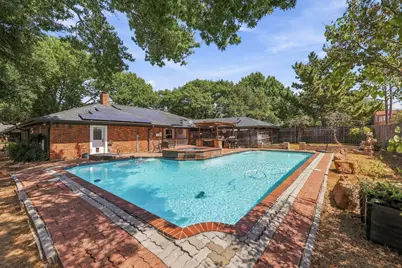 6440 Devonshire Drive, North Richland Hills, TX 76180 - Photo 32
