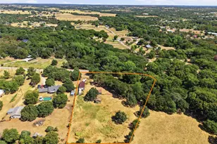 1001 Green Tree Dr, Weatherford, TX 76087 - Photo 8