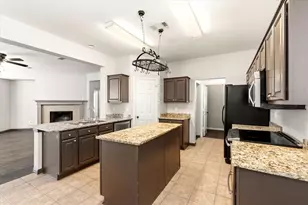 1036 Elm Dr, Providence Village, TX 76227 - Photo 16