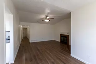 741 Woodland Ct, Kennedale, TX 76060 - Photo 8