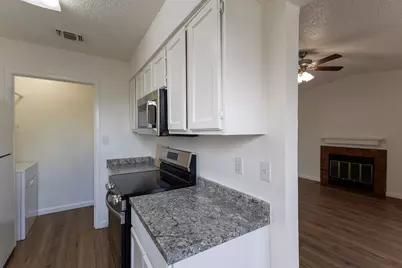 741 Woodland Court, Kennedale, TX 76060 - Photo 4