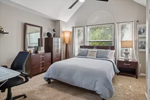 7525 Cedar Elm Dr, Irving, TX 75063 - Photo 30
