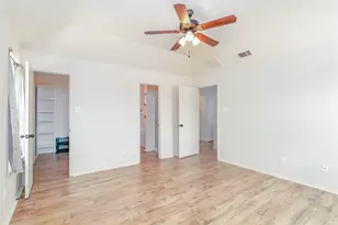 521 N Ave E, Springtown, TX 76082 - Photo 10