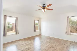 521 N Ave E, Springtown, TX 76082 - Photo 14