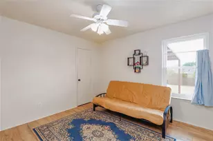 521 N Ave E, Springtown, TX 76082 - Photo 20