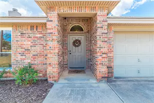 521 N Ave E, Springtown, TX 76082 - Photo 2