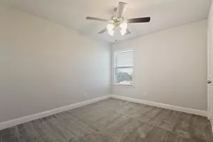 6815 Jade Dr, Greenville, TX 75402 - Photo 10