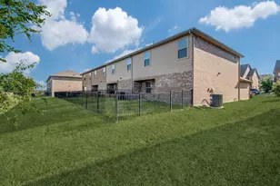 6815 Jade Dr, Greenville, TX 75402 - Photo 12