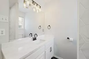 1005 Diane St, Aubrey, TX 76227 - Photo 18
