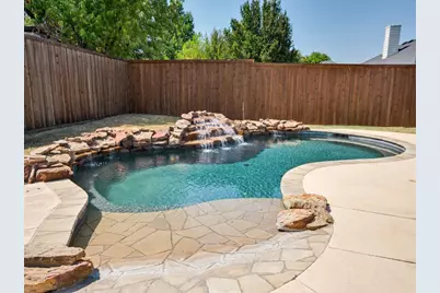 1005 Diane Street, Aubrey, TX 76227 - Photo 2