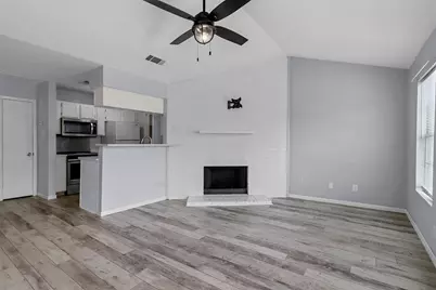 2400 Jupiter Road #E2, Plano, TX 75074 - Photo 2