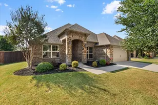 113 Cold Track Dr, Willow Park, TX 76008 - Photo 1