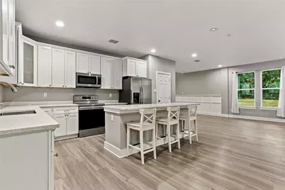 5505 Longcrest Drive, Garland, TX 75043 - Photo 10