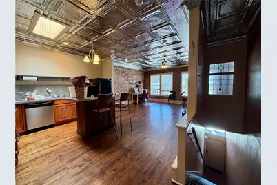227 W Oak Street #B, Denton, TX 76201 - Photo 10