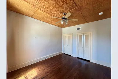 227 W Oak Street #B, Denton, TX 76201 - Photo 6