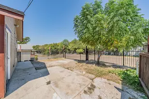 1603 Whitaker Ave, Dallas, TX 75216 - Photo 22