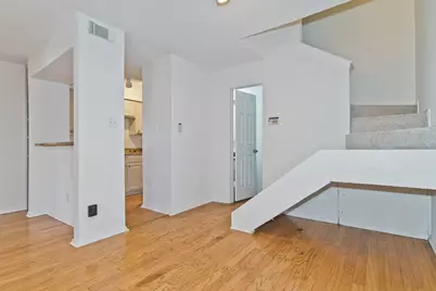 5757 E University Boulevard #27Y, Dallas, TX 75206 - Photo 8