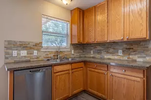 13249 Elmhurst Dr, Fort Worth, TX 76244 - Photo 16