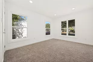 2661 Hudspeth Ave, Dallas, TX 75216 - Photo 8