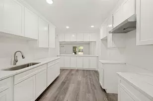 2661 Hudspeth Ave, Dallas, TX 75216 - Photo 4