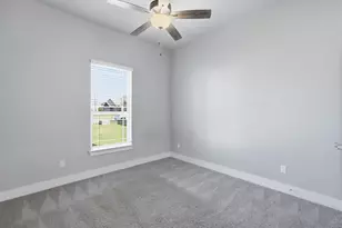 1301 Carnoustie Dr, Ennis, TX 75119 - Photo 16