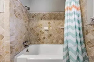 2614 Roanoke Ave, Dallas, TX 75235 - Photo 20
