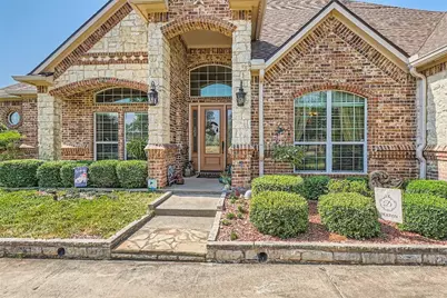 197 Park Place Circle, Cresson, TX 76035 - Photo 2