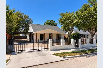 2940 Livingston Avenue, Fort Worth, TX 76110 - Photo 2