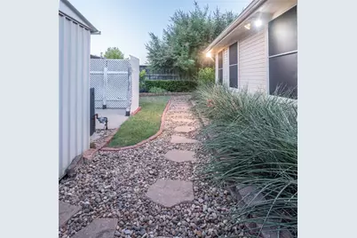 742 Yellowstone Drive, Allen, TX 75002 - Photo 22