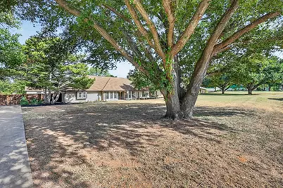835 Cross Timbers Drive, Double Oak, TX 75077 - Photo 6