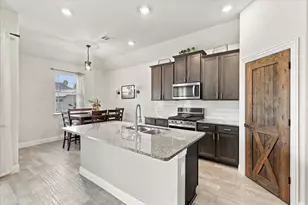 11404 Culberson Dr, Aubrey, TX 76227 - Photo 6