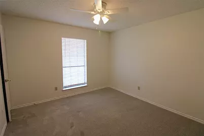 1232 Mockingbird Lane, DeSoto, TX 75115 - Photo 6