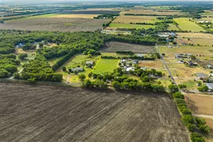 518 Hight Rd, Waxahachie, TX 75167 - Photo 2