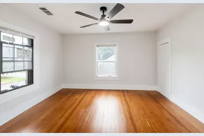 1025 W Walker Street, Denison, TX 75020 - Photo 24