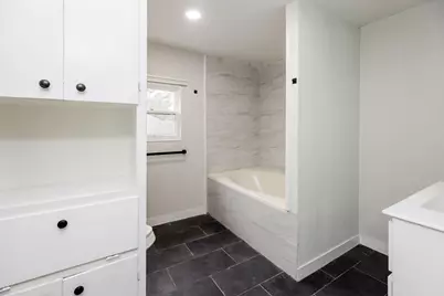 1025 W Walker Street, Denison, TX 75020 - Photo 18