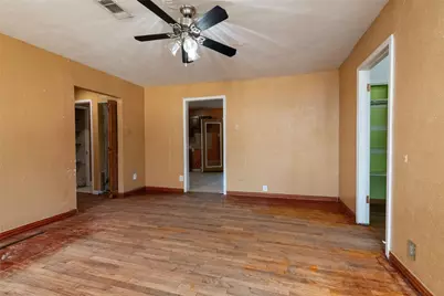 3264 Hillglenn Road, Dallas, TX 75228 - Photo 4
