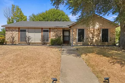 1117 Southridge Drive, Lancaster, TX 75146 - Photo 2