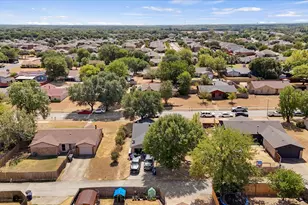1117 Southridge Dr, Lancaster, TX 75146 - Photo 32