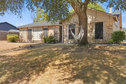 1117 Southridge Drive, Lancaster, TX 75146 - Photo 4