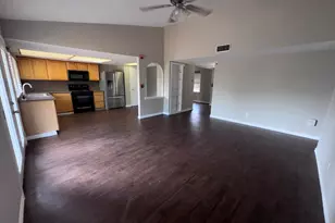 1610 Kingston Dr, Grand Prairie, TX 75051 - Photo 16
