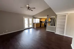 1610 Kingston Dr, Grand Prairie, TX 75051 - Photo 8
