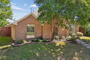 3700 Maywood Ct, Carrollton, TX 75007 - Photo 2