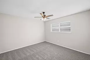 2001 San Jacinto Dr, Arlington, TX 76012 - Photo 24