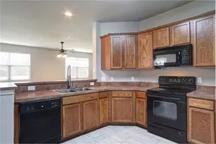 1709 Duck Cove Dr, Aubrey, TX 76227 - Photo 8