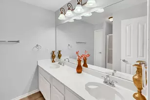 1506 Park Grove Dr, Irving, TX 75060 - Photo 28