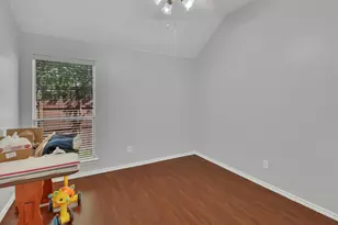 1506 Park Grove Dr, Irving, TX 75060 - Photo 26