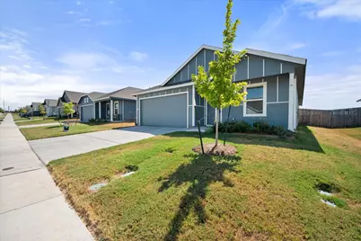 10753 Cowhide Lane, Fort Worth, TX 76108 - Photo 4
