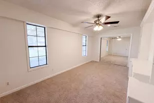 203 Frost Creek Ave, Groesbeck, TX 76642 - Photo 4