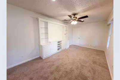 203 Frost Creek Avenue, Groesbeck, TX 76642 - Photo 10