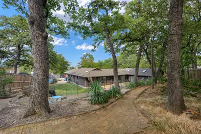 301 Lakeland Drive, Highland Village, TX 75077 - Photo 40